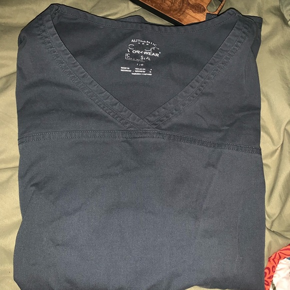 Scrubs - Picture 4 of 4